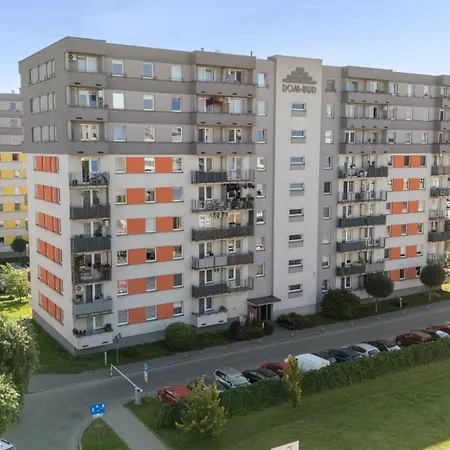 Apartman Osiedle Piastow Charming By Bookinghost