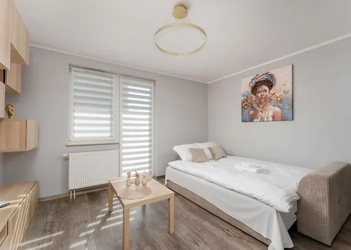 Osiedle Piastow Charming By Bookinghost *