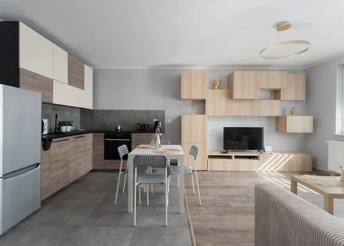 شقة Osiedle Piastow Charming By Bookinghost