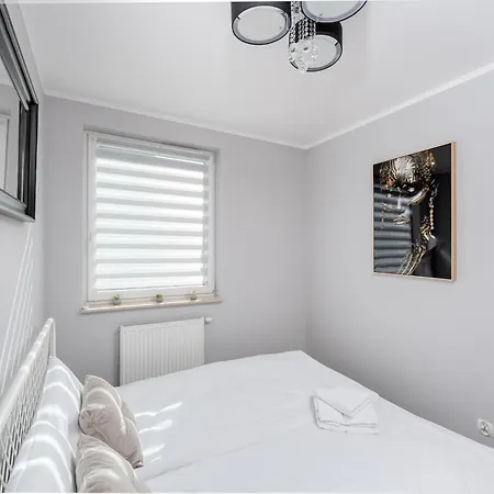 Osiedle Piastow Charming By Bookinghost 克拉科夫